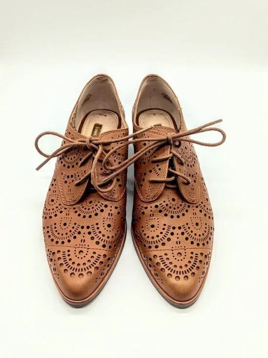 Louise et Cie Annacis Perforated Oxford Brown Leather Laser Cut Loafers - Picture 2 of 8